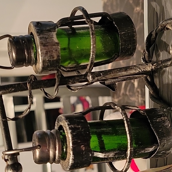 Vintage Metal Anchor Stand Hanging green Glass Lantern Salt and Pepper Shakers - Picture 5 of 8